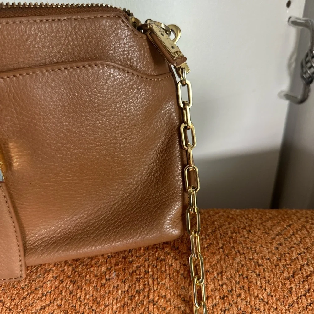 Tory Burch pebbled Leather Robinson Crossbody Bag - Picture 6 of 10